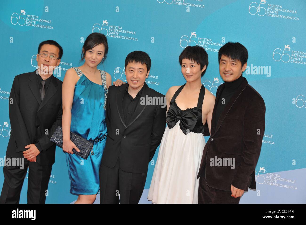 (R-L) Guo Xiaodong, l'actrice Zhao Tao, la réalisatrice Jia Zhang-Ke et l'actrice Hao Lei assistent à la séance photo Cry Me A River qui s'est tenue à la Piazzale del Casino, dans le cadre du 65e Festival du film de Venise qui s'est tenu à Venise, en Italie, le 29 août 2008. Photo de Thierry Orban/ABACAPRESS.COM Banque D'Images
