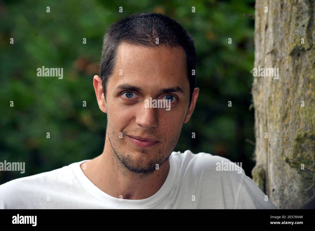 Grand corps Malade au 13ème "Foret des livres" à Chanceaux-pres-Loches, France, le 31 août 2008. Photo de Giancarlo Gorassini/ABACAPRESS.COM Banque D'Images