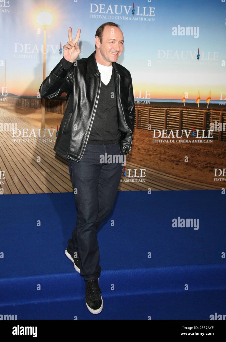 L'acteur AMÉRICAIN Kevin Spacey pose lors de la séance photo pour « recompter » dans le cadre du 34e Festival du film américain à Deauville, en France, le 9 septembre 2008. Photo de Denis Guignebourg/ABACAPRESS.COM Banque D'Images