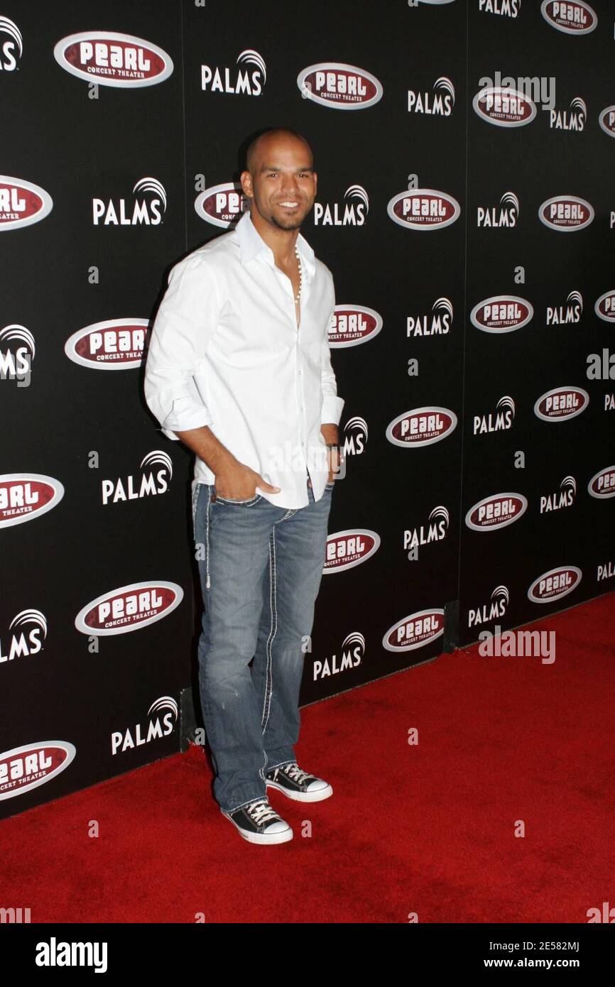 Amaury Nolasco à Las Vegas tapis rouge ouvrant pour la boîte de nuit Pearl.  4/21/07 Photo Stock - Alamy