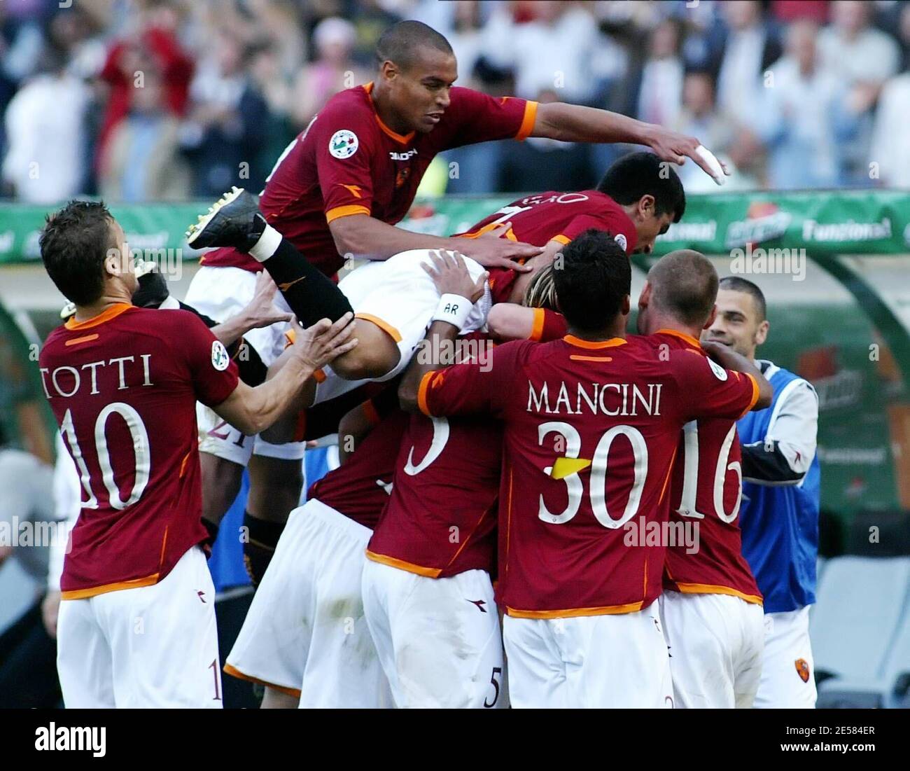 La coupe italienne EN TANT que Roma contre Inter Milan au stade olympique de Rome. Rome a gagné : AS Roma 6 Inter Milan 2. Rome, Italie. 5/9/2007. [[cal]] Banque D'Images