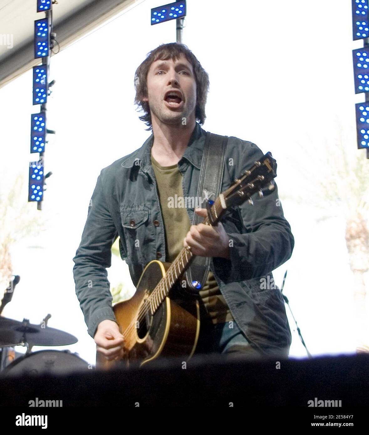 James Blunt se produit au festival de musique de Cochella en 2006. [[laj]] Banque D'Images