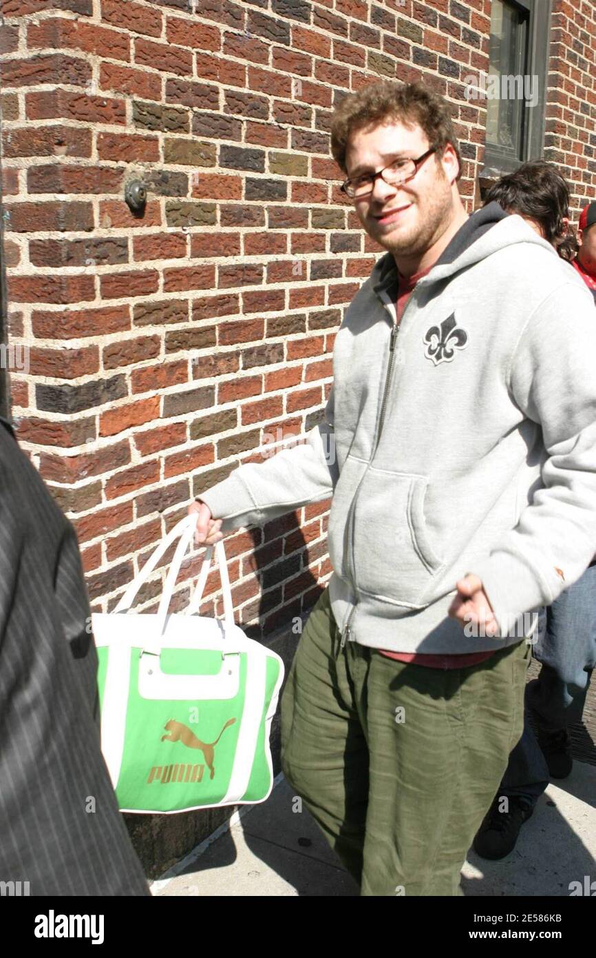 Seth Rogan visite 'The late Show with David Letterman' pour promouvoir le nouveau film 'Knocked Up'. New York, NY. 5/22/07. [[faa]] Banque D'Images