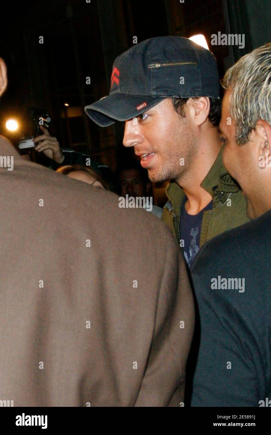Enrique Iglesias à M. Chows à Beverly Hills. Los Angeles, Californie, 6/12/07. [[laj]] Banque D'Images