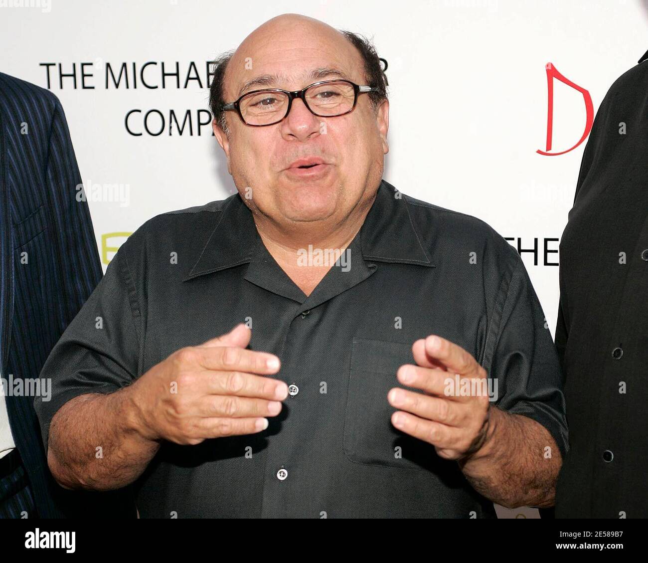 Danny DeVito, copropriétaire, arrive pour l'ouverture officielle du restaurant Devito South Beach. Miami Beach, Floride 6/13/07. DeVito South Beach Restaurant, Miami Beach FL. [[FAM]] Banque D'Images