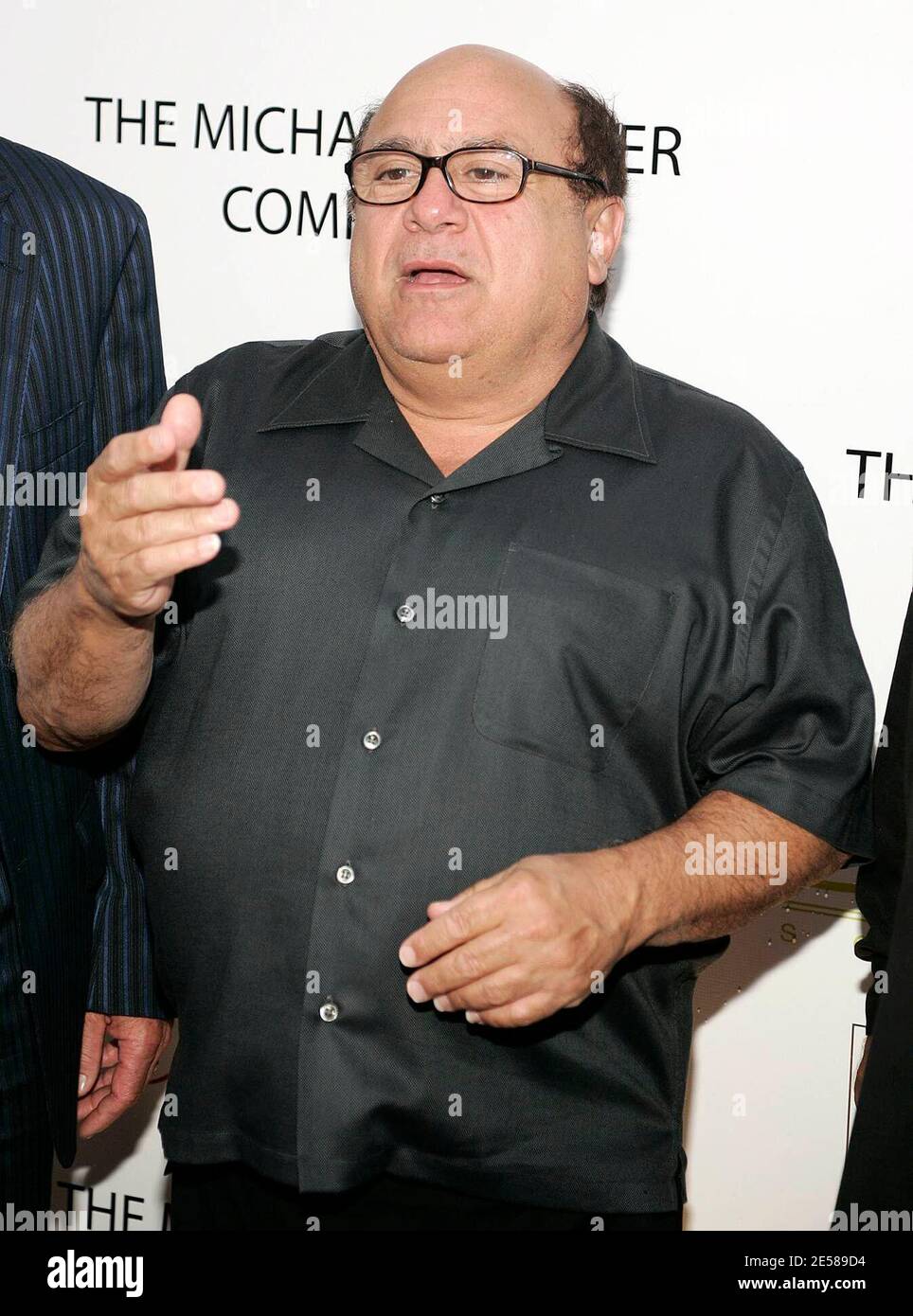 Danny DeVito, copropriétaire, arrive pour l'ouverture officielle du restaurant Devito South Beach. Miami Beach, Floride 6/13/07. DeVito South Beach Restaurant, Miami Beach FL. [[FAM]] Banque D'Images
