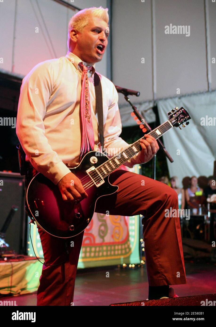 Chris Demakes de moins que Jake se produit en concert au Club Revolution. Pi. Lauderdale, Floride, 7/23/07. [[fa]] Banque D'Images
