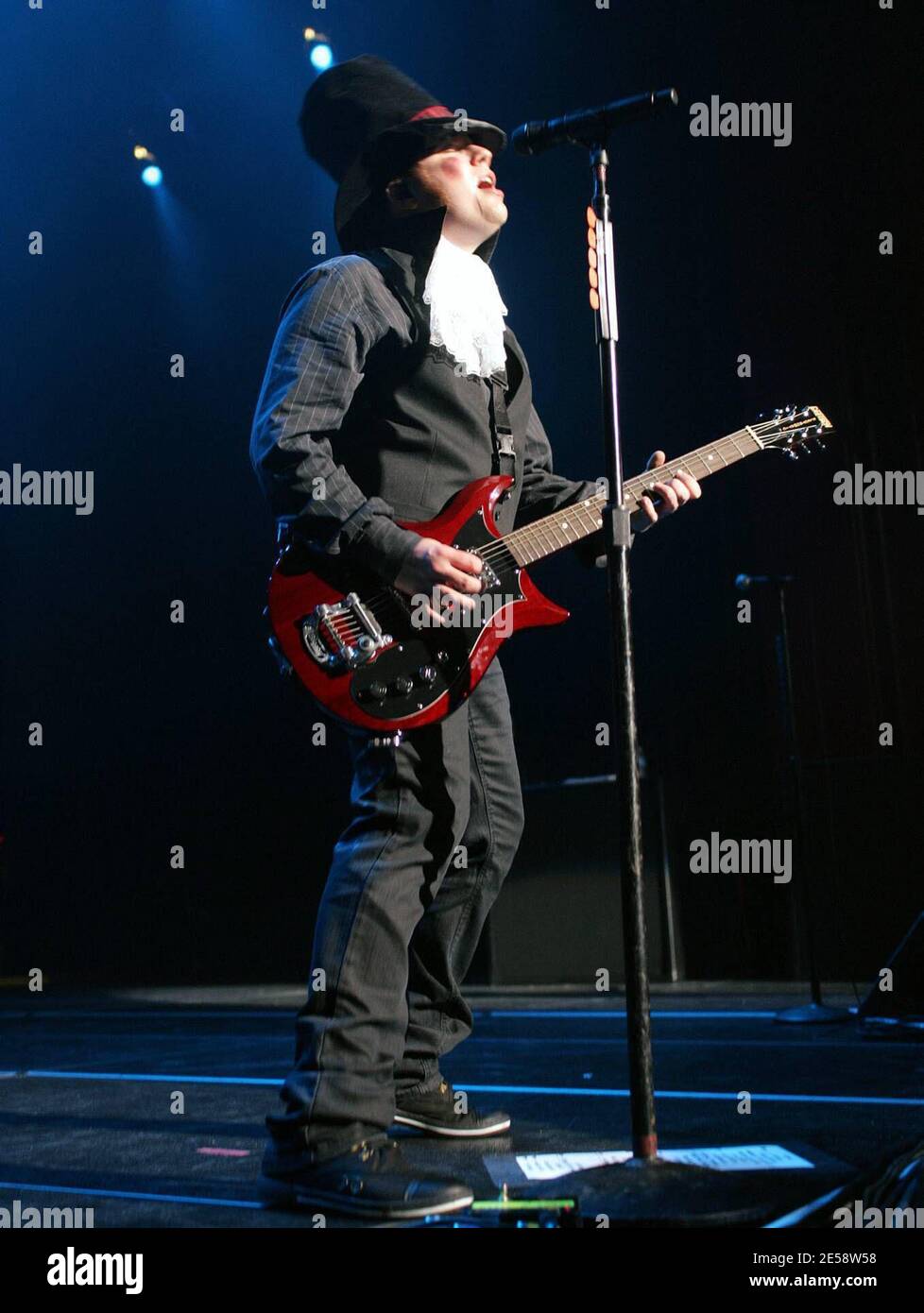 Patrick Stump of Fall Out Boy se produit en concert au Fillmore Miami Beach au Jackie Gleason Theatre. Miami Beach, Floride 10/31/07. [[fa]] Banque D'Images