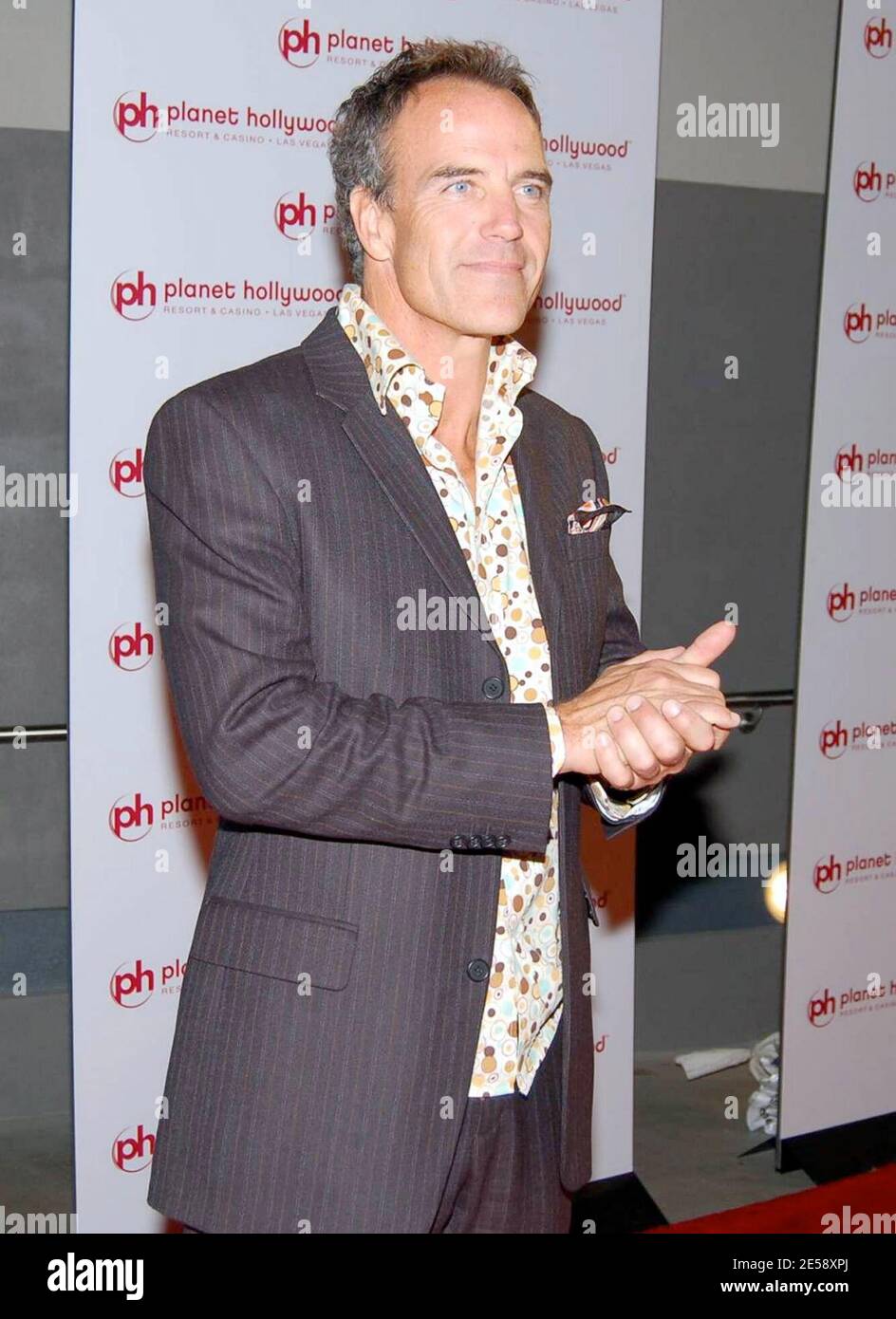 Orlando Jones, Anthony Anderson, Richard Burgi, Monique Coleman, Hans Klok, Chris Kirkpatrick, Miss USA Rachel Smith, Miss Universe Riyo Mori, Gene Simmons, Sugar Ray Leonard, Holly Robinson Peete, Kristin Chenoweth, Lee Pace, Chi McBride, Rex Lee, Luke Perry, Mary Lynn Rajskub, Milo Ventimiglia, Assistez à l'inauguration de Planet Hollywood à Las Vegas, Nevada. 11/17/07. [[cas]] Banque D'Images