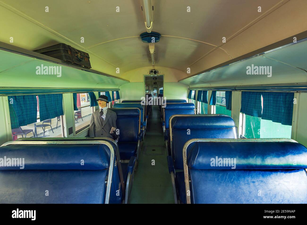 Intérieur d'une voiture au Mt Morgan Railway Museum, Queensland, Queensland, Australie Banque D'Images