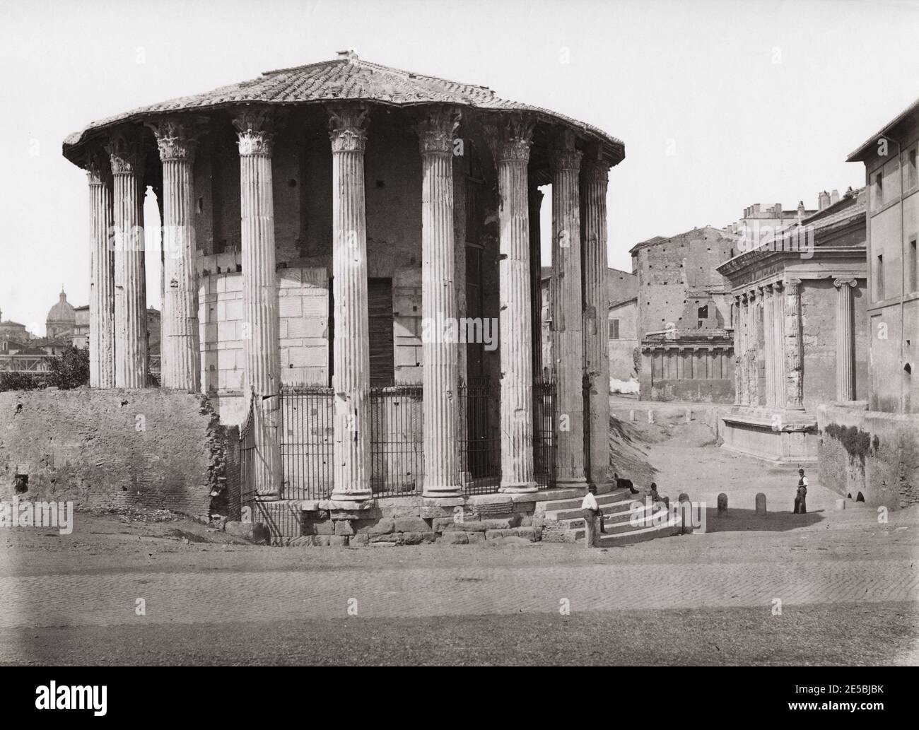 Photo du XIXe siècle : Temple de Vesta, Rome, Italie. Banque D'Images