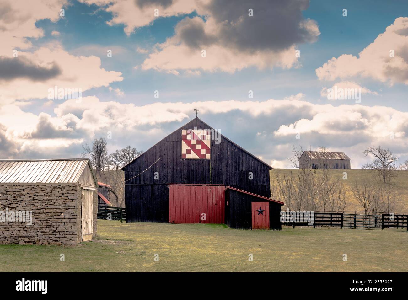 Quittez la grange dans le Kentucky rural Banque D'Images