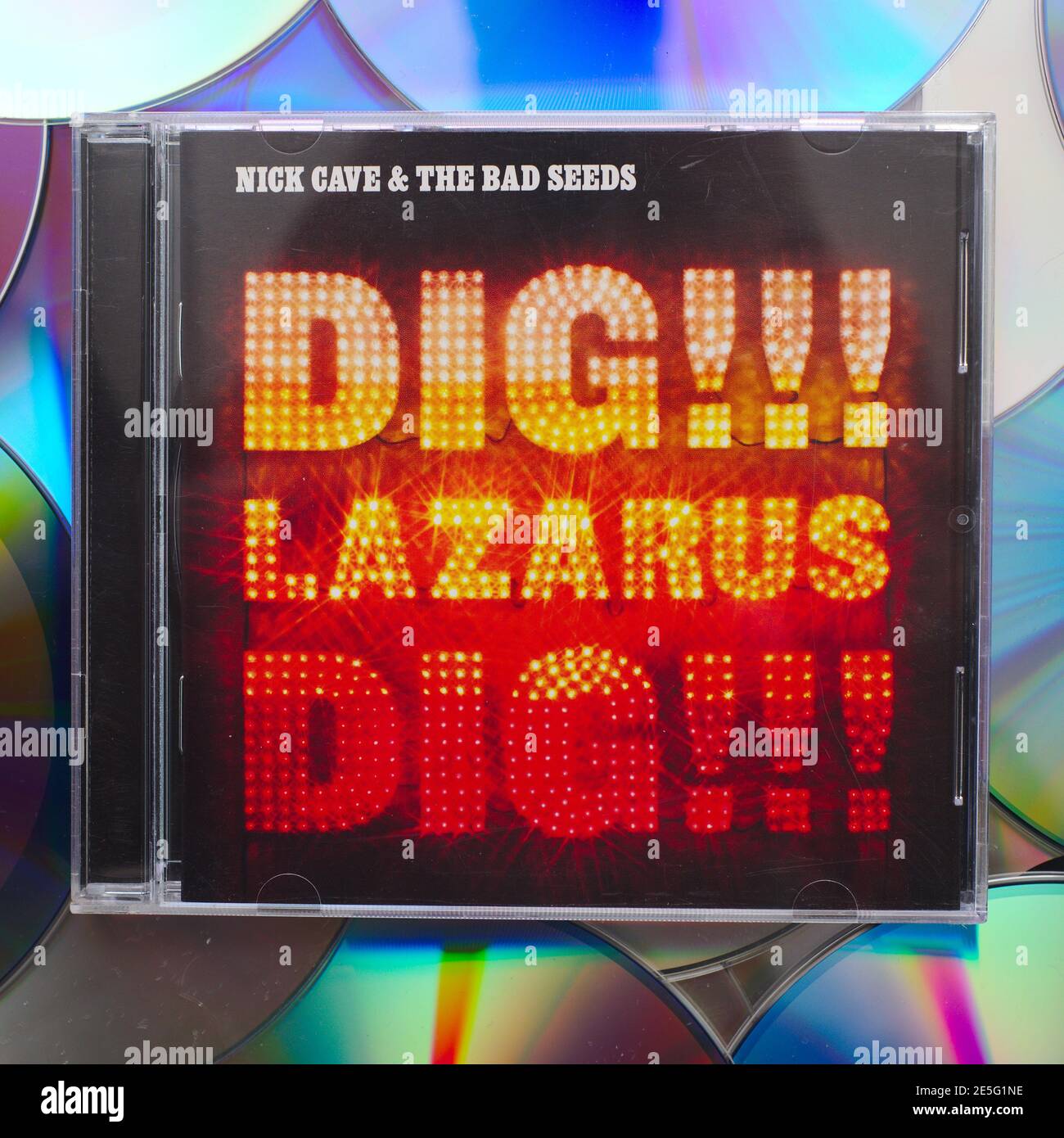 Un exemplaire de l'album Nick Cave et The Bad Seeds Dig!!! Lazarus Dig!!! Sur CD Banque D'Images