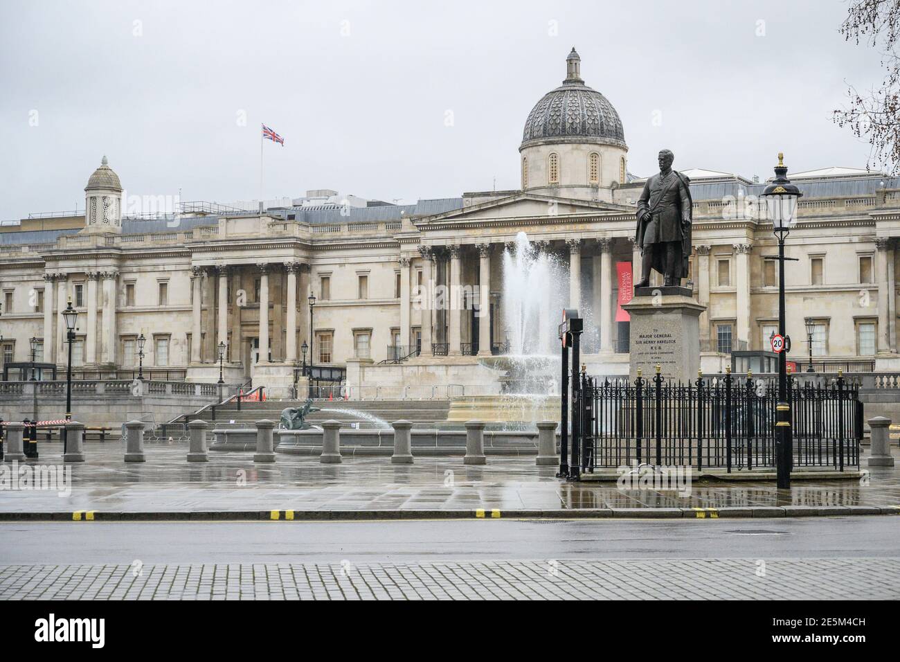 Un Trafalgar Square déserté à Londres pendant Covid - 19 LockDown 20 janvier 2021 Londres, Royaume-Uni Banque D'Images Un Trafalgar Square déserté à Londres pendant Covid - 19 LockDown 20 janvier 2021 Londres, Royaume-Uni Banque D'Images