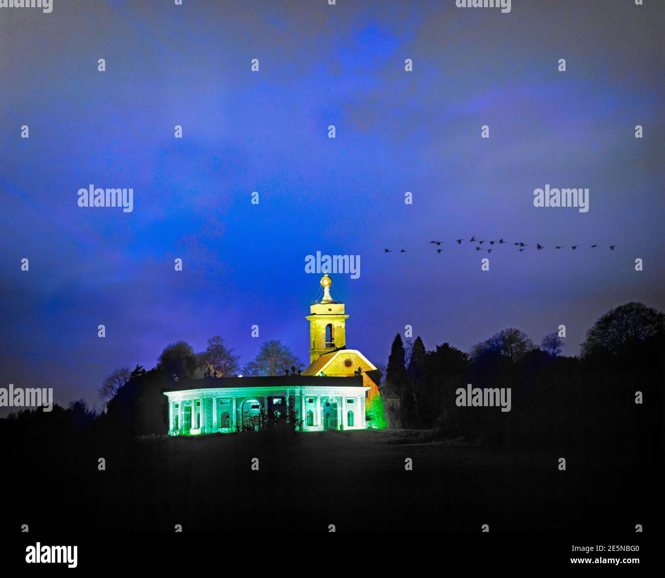 GB - BUCKINGHAMSHIRE: Dashwood Memorial à West Wycombe Banque D'Images