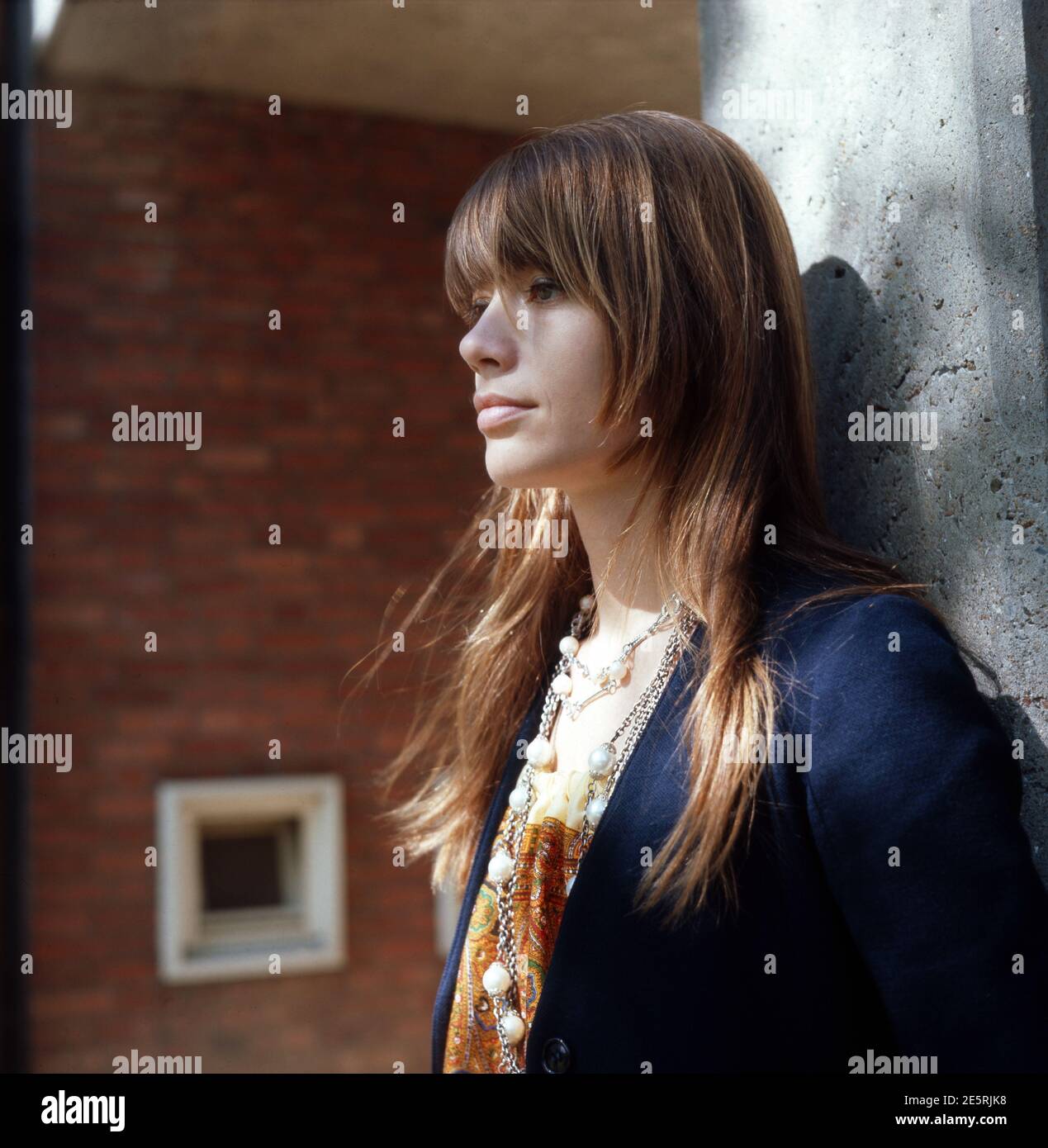 FRANCOISE HARDY, Französische Chansonsängerin und Schauspielerin in in Deutschland, 1966. FRANÇOISE HARDY, chanteuse et actrice française de chanson en Allemagne, 1966. Banque D'Images