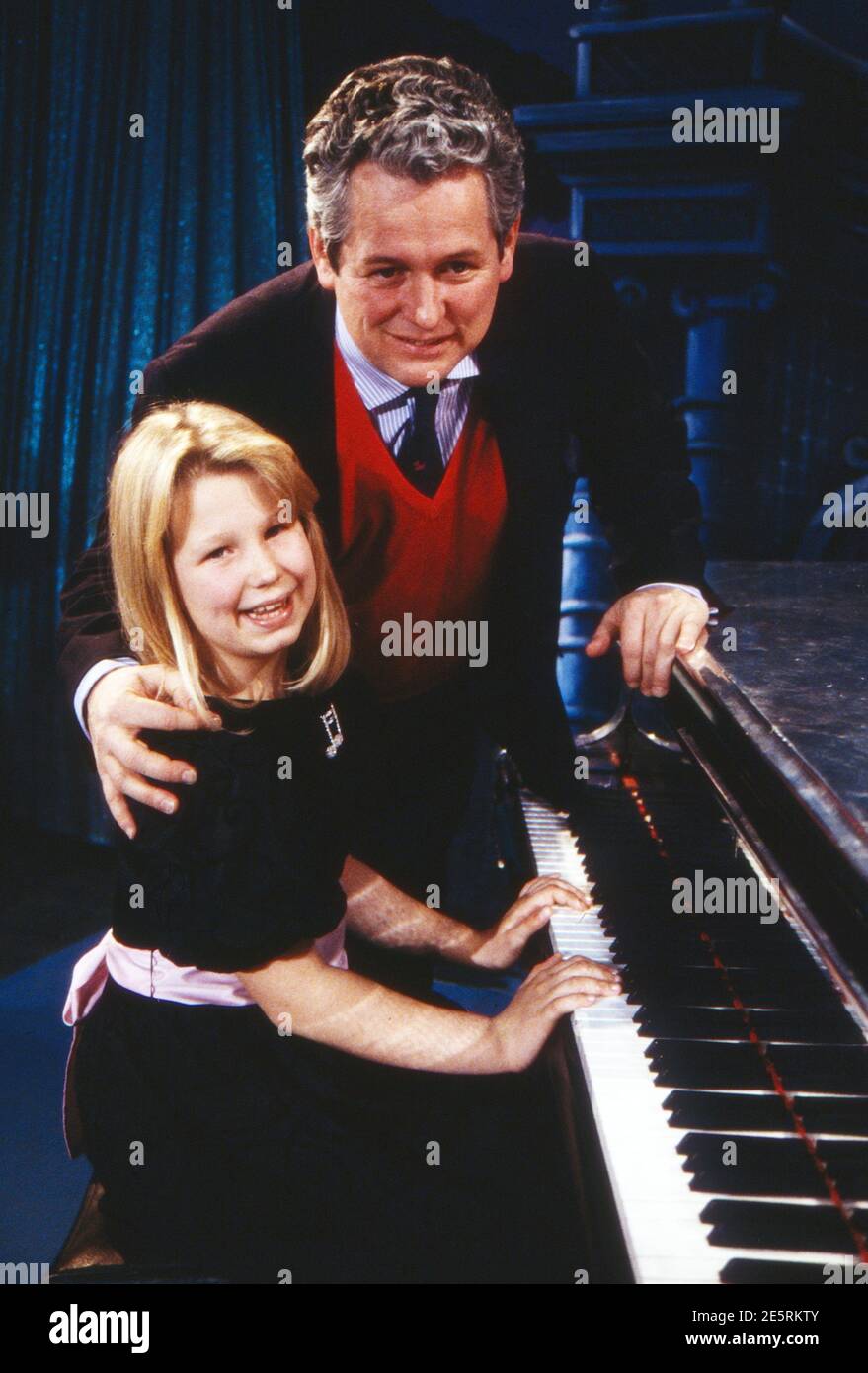 WWF Club, Unterhaltungsshow, Deutschland 1980 - 1990, Gaststar Stimwunder Sandra Schwarzhaupt und Vater Wolfgang. Banque D'Images