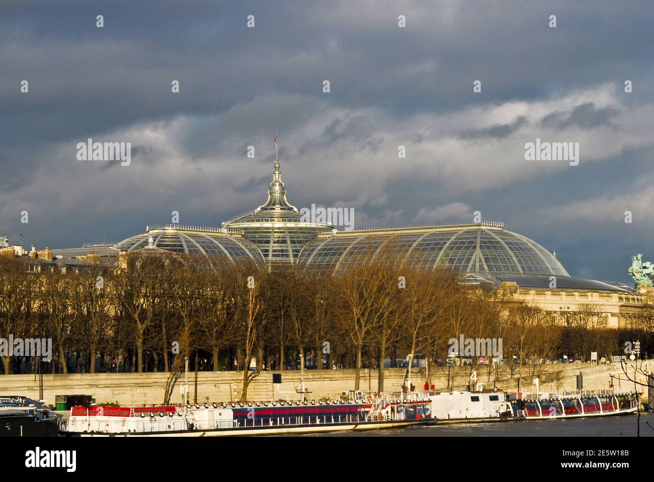 Grand Palais des champs-Élysées. Paris, France Banque D'Images