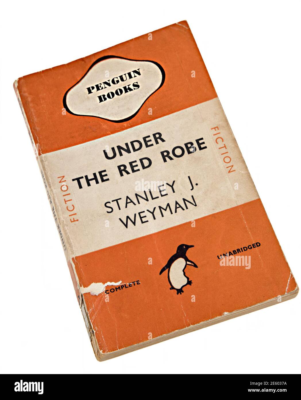 Dans le livre de poche Red Robe de Stanley J Weyman publié par Penguin en 1945, publié pour la première fois en 1911 Banque D'Images