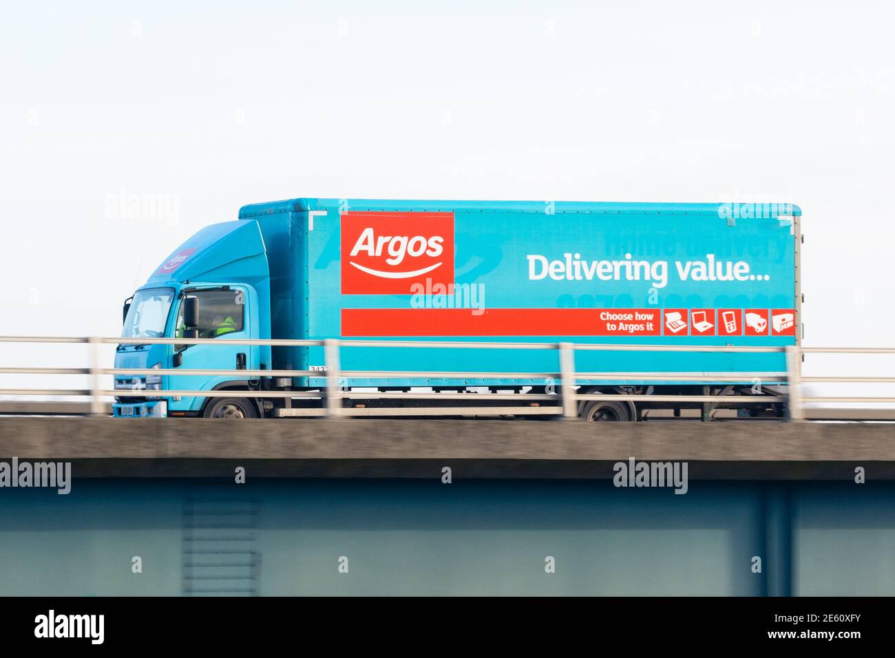 Camion de livraison Argos - Écosse, Royaume-Uni Banque D'Images