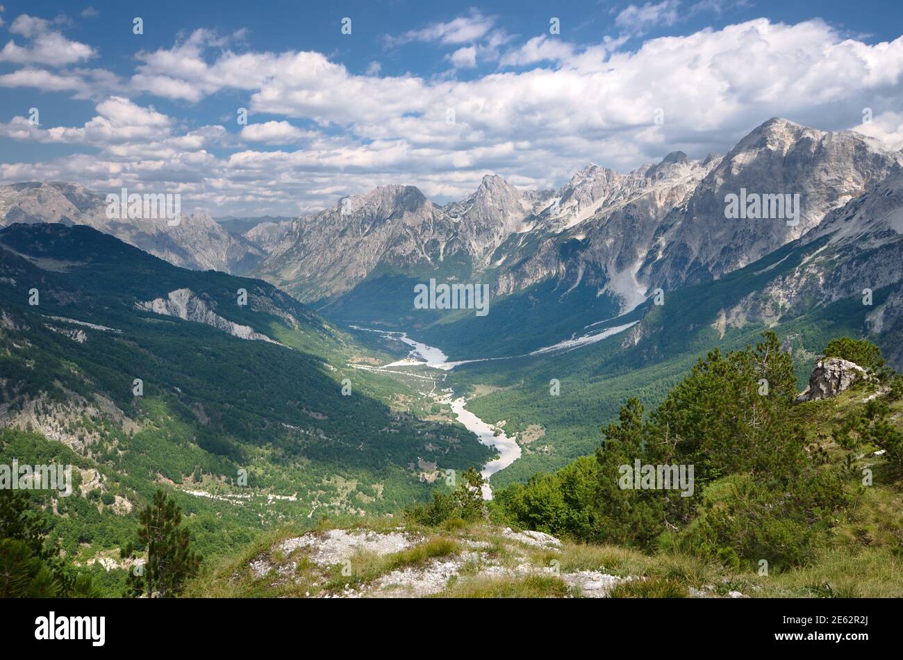 Vue imprenable sur le parc national de Valbona Valley, Albanie Banque D'Images