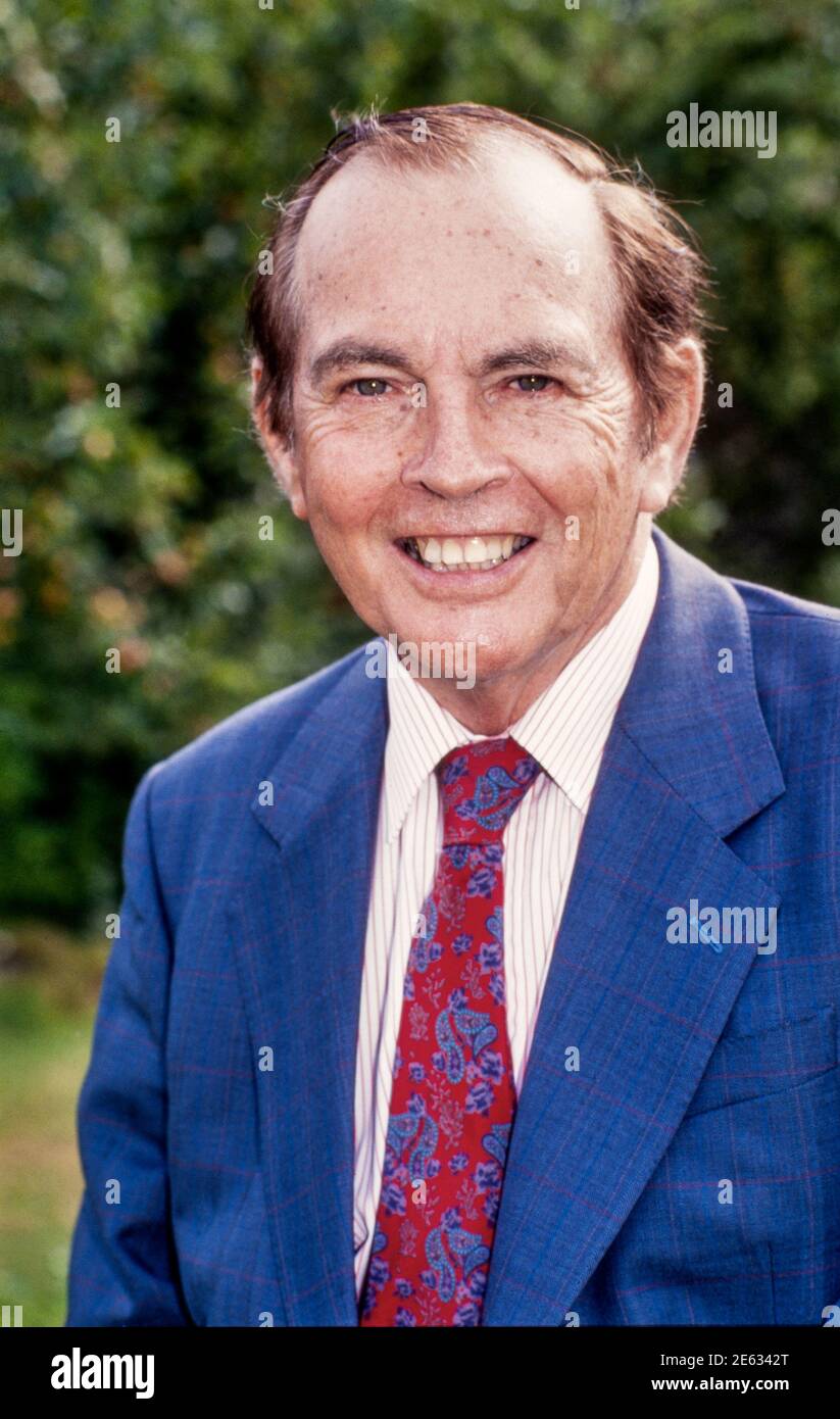OOTMARSUM, PAYS-BAS, 06 JUIN 1993 : le Dr Christiaan Barnard était un chirurgien cardiaque sud-africain qui a exécuté le premier He humain à humain au monde Banque D'Images