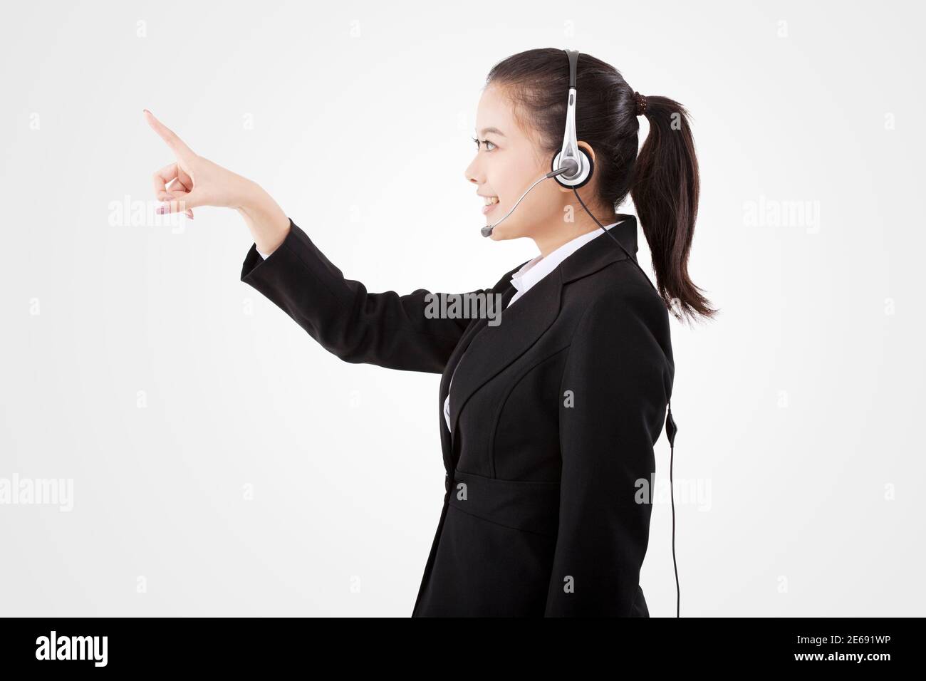 Femme d'affaires orientale portant un casque photo de haute qualité Banque D'Images