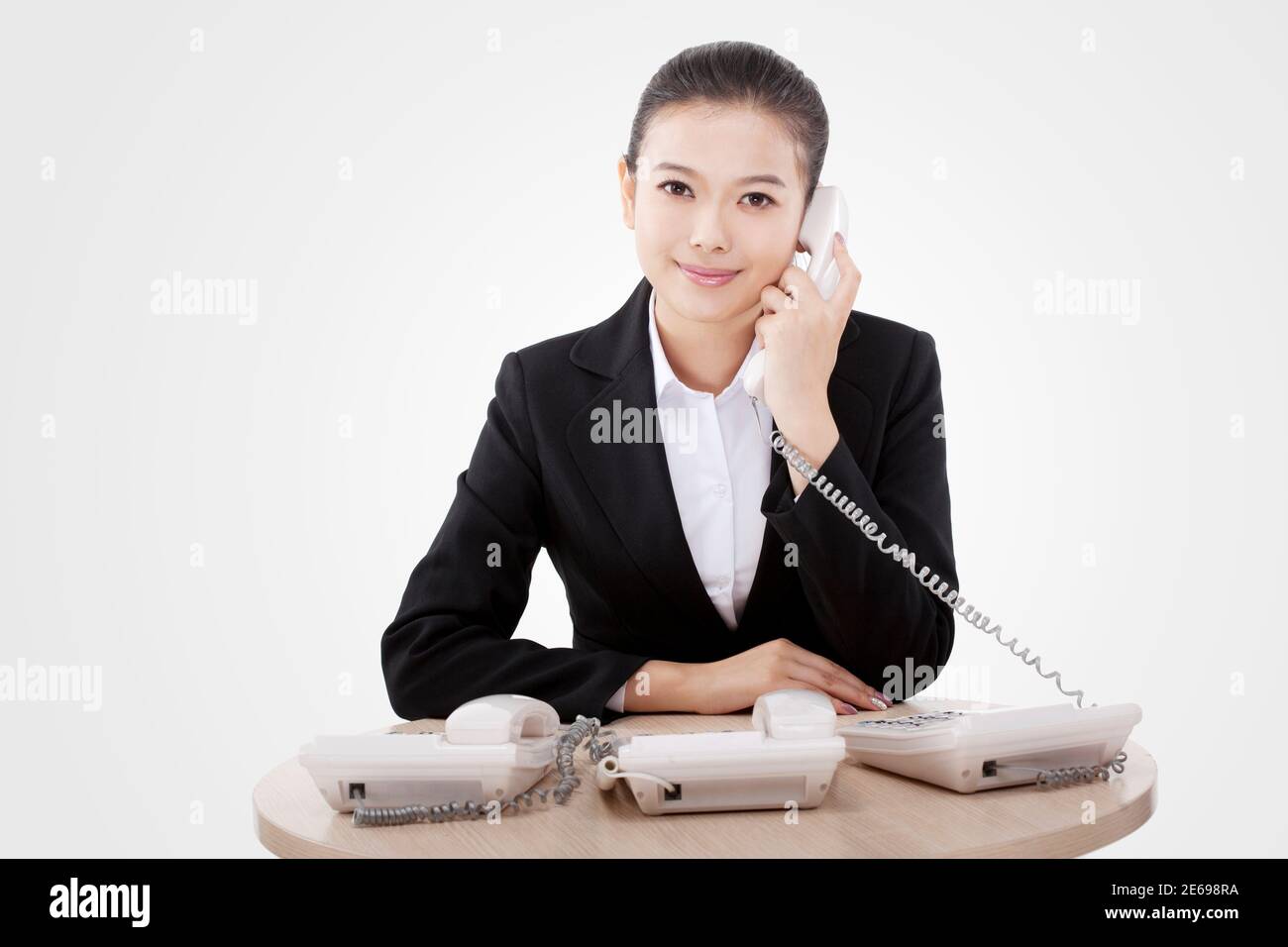 Femme d'affaires au téléphone photo de haute qualité Banque D'Images