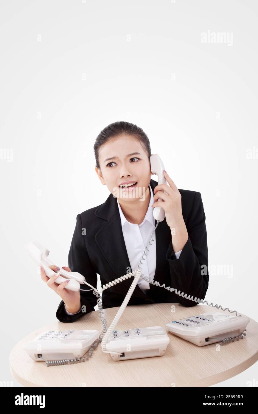 Femme d'affaires utilisant le téléphone photo de haute qualité Banque D'Images