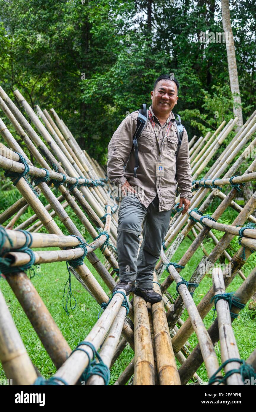 Passerelle Bidayuh traditionnelle Banque D'Images