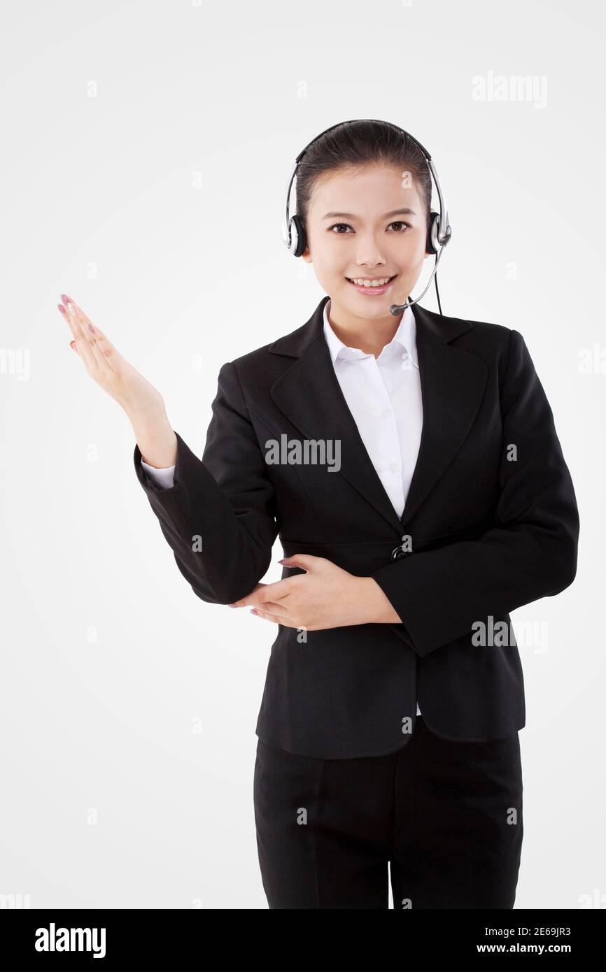Femme d'affaires orientale portant un casque photo de haute qualité Banque D'Images