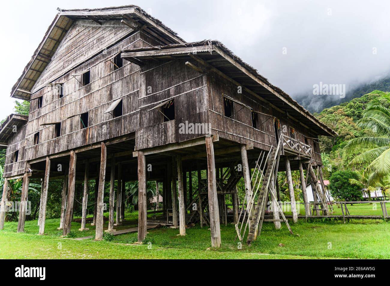 Melanau Tall House au village culturel de Sarawak Banque D'Images