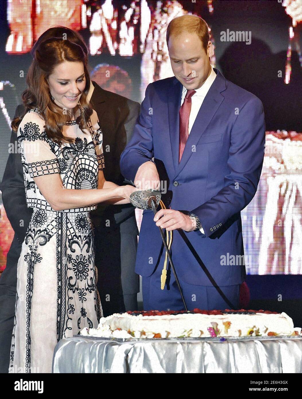 Prince William Royal Cake Banque D Image Et Photos Alamy