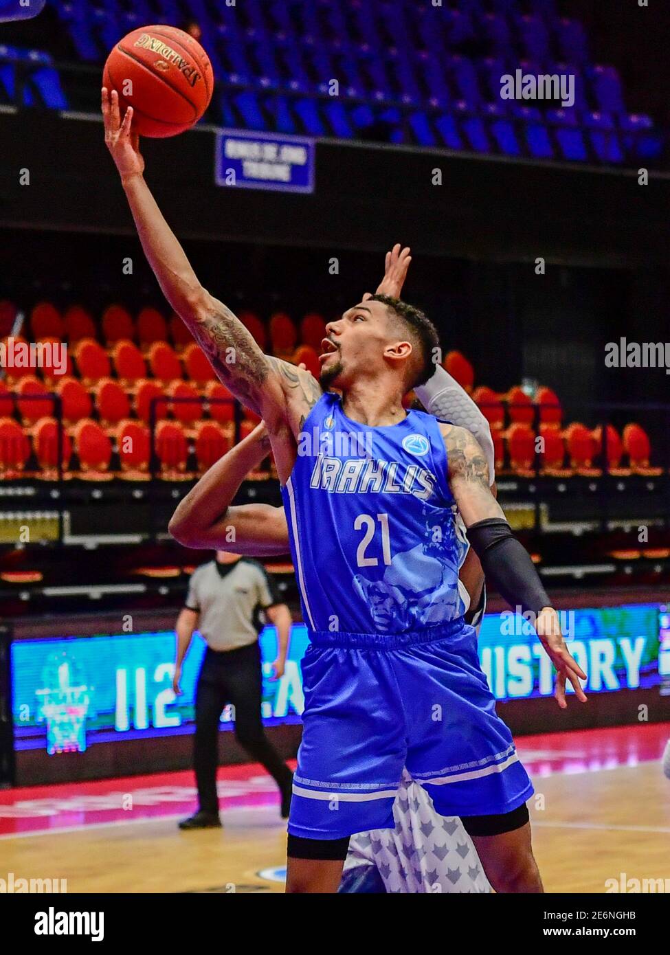 DEN Bosch, PAYS-BAS - JANVIER 29: Olivier Hanlan d'Iraklis BC pendant le match de la coupe d'Europe FIBA entre Belfius Mons-Hainaut et Iraklis BC à Maaspoort le 29 janvier 2021 à Den Bosch, pays-Bas (photo de Bert van Berkum/Orange Pictures) crédit: Orange pics BV/Alay Live News Banque D'Images