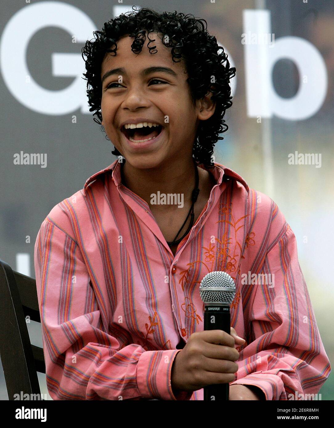 Séries Tv Avec Noah Gray cabey Actor Noah Gray-Cabey from the American TV series "Heroes" is interviewed  as a part of their world tour in Toronto, August 31, 2007. REUTERS/Mark  Blinch (CANADA Photo Stock - Alamy