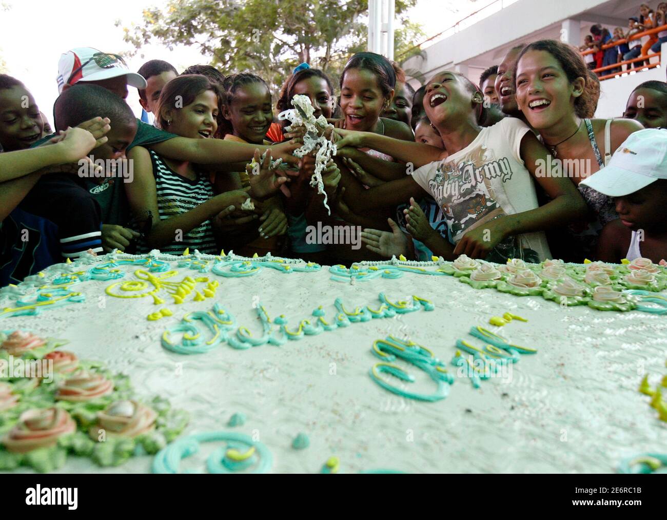 Cuba Cake Banque D Image Et Photos Alamy Cuba Cake Banque D Image Et Photos Alamy