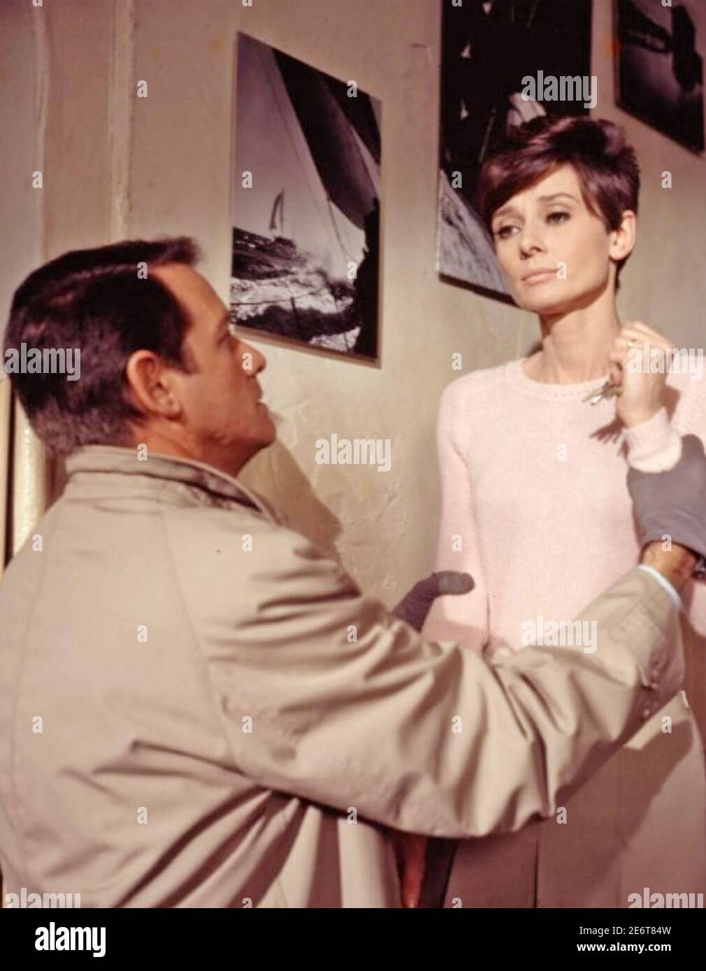 ATTENDEZ JUSQU'À LA NUIT 1967 Warner Bros./Seven Arts film avec Audrey Hepburn et Richard Crenna Banque D'Images