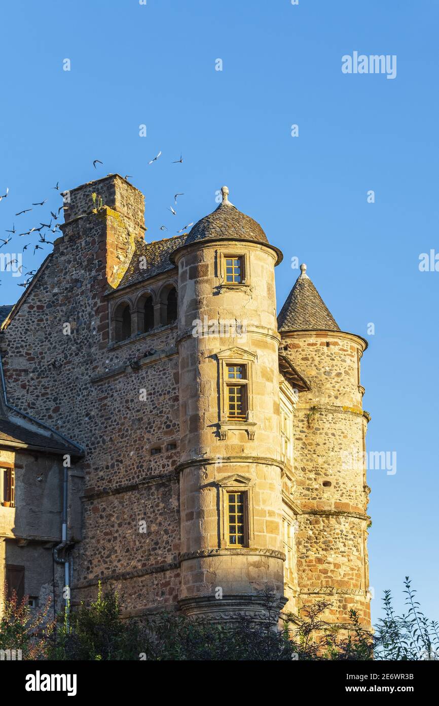 France Aveyron Vall e Du Lot Espalion Sur La Via Podiensis L une france-aveyron-vall-e-du-lot-espalion-sur-la-via-podiensis-l-une