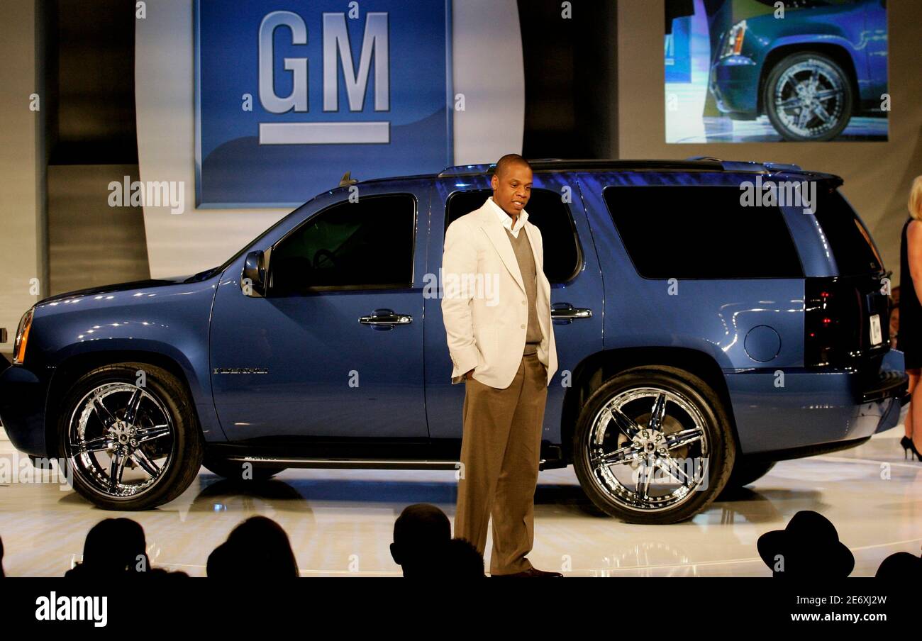 Jay-Z appears with a GMC Yukon Denali in J-Z Blue at the GM Style Event in  Detroit, Michigan, January 6, 2007. REUTERS/Gary Cameron (UNITED STATES  Photo Stock - Alamy