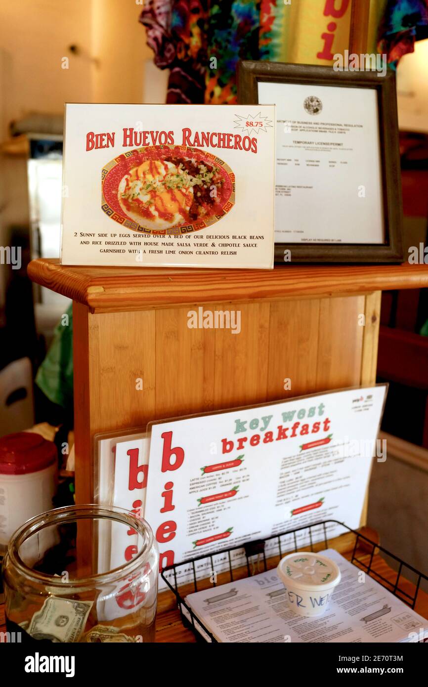 Bien - Restaurant de cuisine latine et des Caraïbes. Situé au 1000, rue Eaton, Key West, FL 33040. ÉTATS-UNIS. Le point le plus méridional dans la zone continentale des États-Unis. Banque D'Images