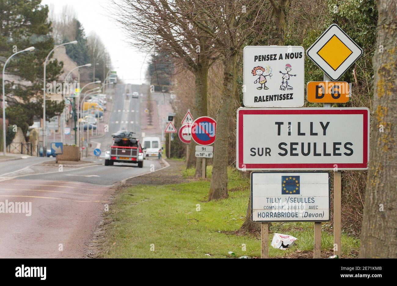 La maison du Docteur Yves Godard à Tilly sur Seulles, Normandie, France, le 28 janvier 2007. Le docteur Yves Godard a disparu après avoir quitté St Malo en Bretagne sur son yacht avec ses deux enfants en septembre 1999 après que sa femme ait disparu. La police soupçonnait Godard de tuer sa femme. Photo de Jules Motte/ABACAPRESS.COM Banque D'Images