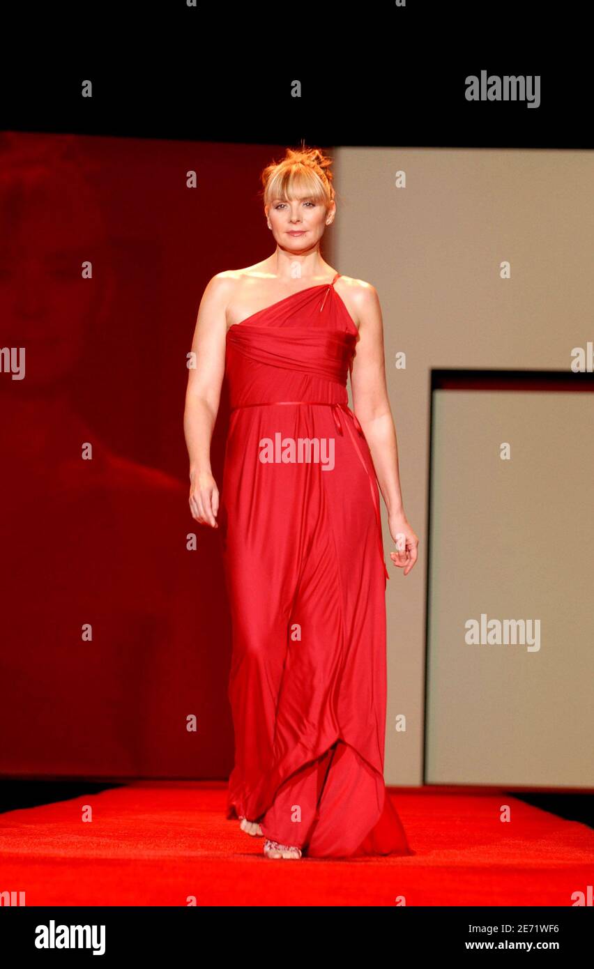 Kim cattrall 2007 Banque de photographies et d’images à haute ...