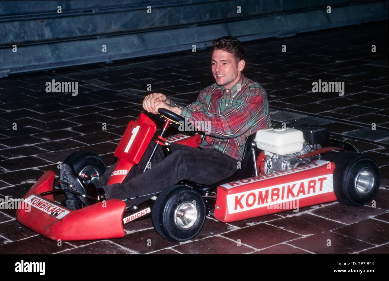 UTRECHT, PAYS-BAS - 16 NOVEMBRE 1995 : Jos Verstappen dans un kart. Verstappen est un ancien pilote de F1 néerlandais. Il est le père du pilote de F1 Banque D'Images