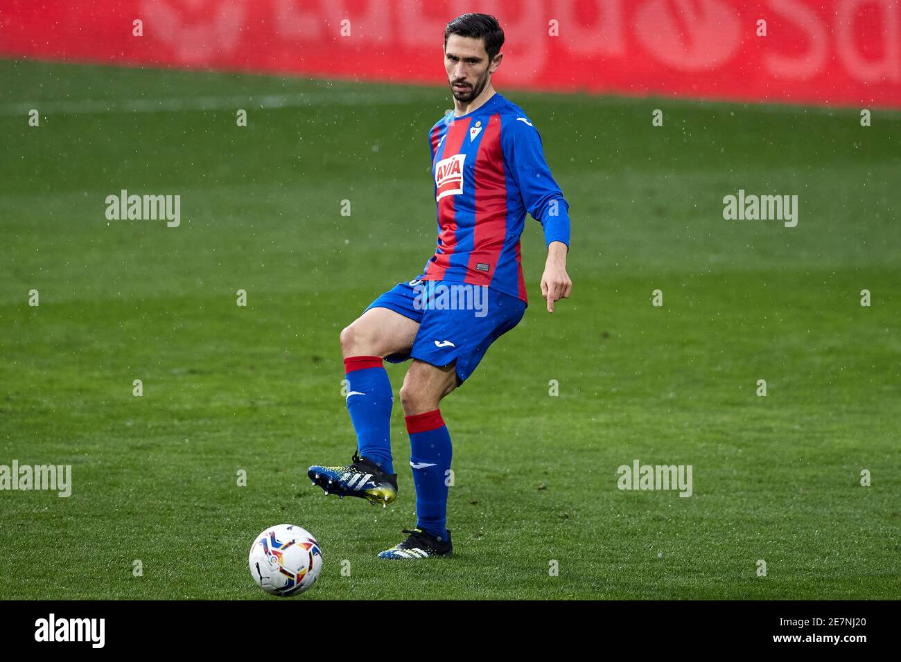 Eibar, Espagne. 30 janvier 2021. Paulo Andre Rodrigues de Oliveira de SD Eibar en action pendant le match de la Liga entre SD Eibar et Sevilla FC joué au stade d'Ipurua. Crédit : ion Alcoba/Capturasport/Alay Live News Banque D'Images