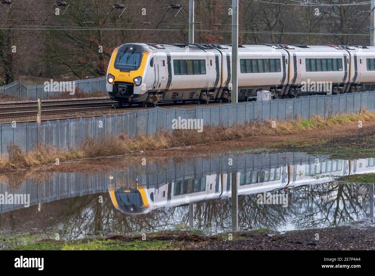 Garniture intérieure du train d'unités multiples Avanti Super Voyager diesel-lectric numéro 221101 récemment rénovée. Banque D'Images