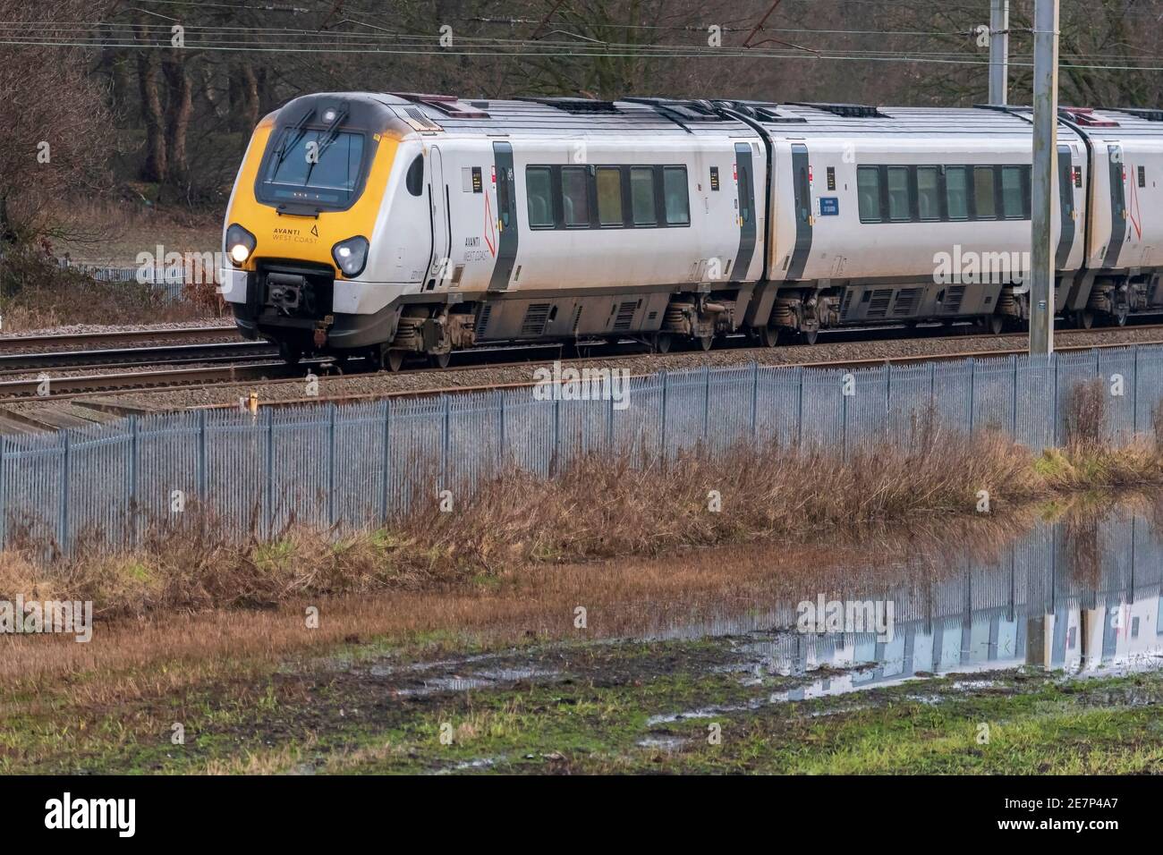 Garniture intérieure du train d'unités multiples Avanti Super Voyager diesel-lectric numéro 221101 récemment rénovée. Banque D'Images