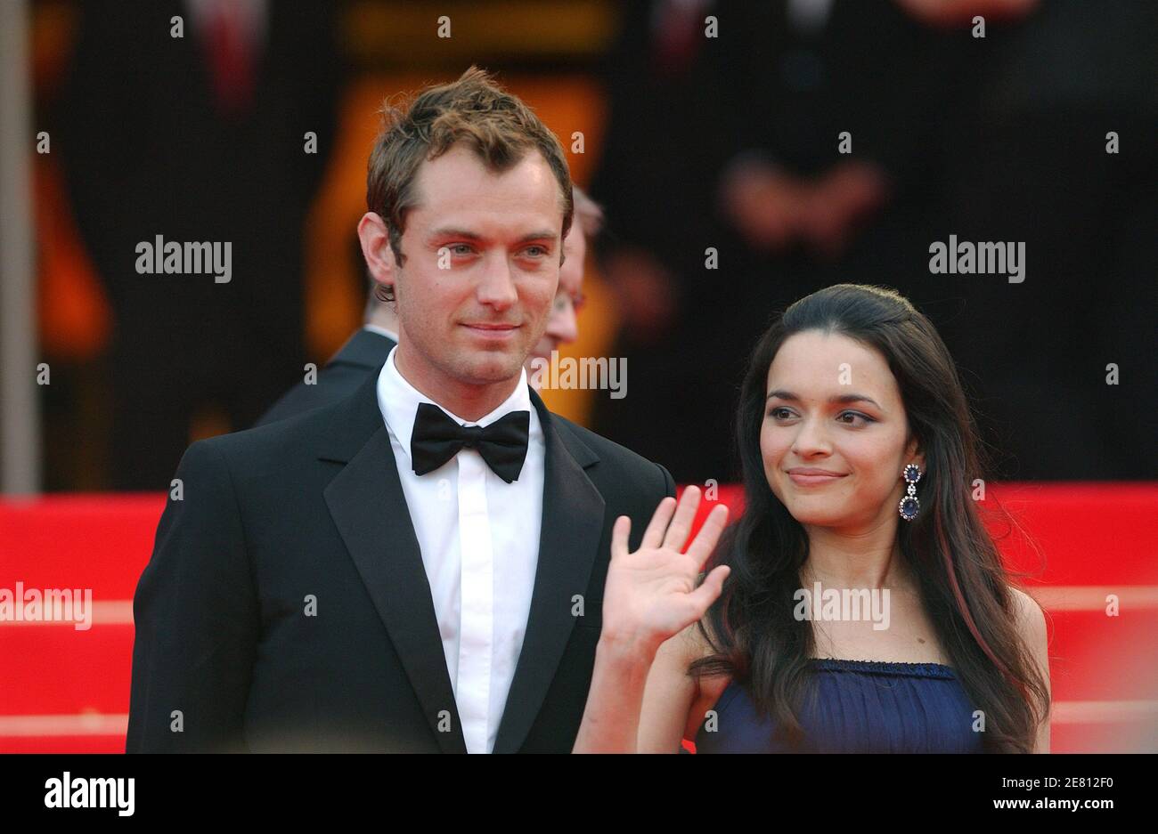 Jude Law et Norah Jones arrivent à la projection du film de Wong Kar Wai 'My Blueberry Nights' présenté en compétition et inaugurent le 60ème Festival international du film de Cannes, France, le 16 mai 2007. Photo de Hahn-Nebinger-Orban/ABACAPRESS.COM Banque D'Images