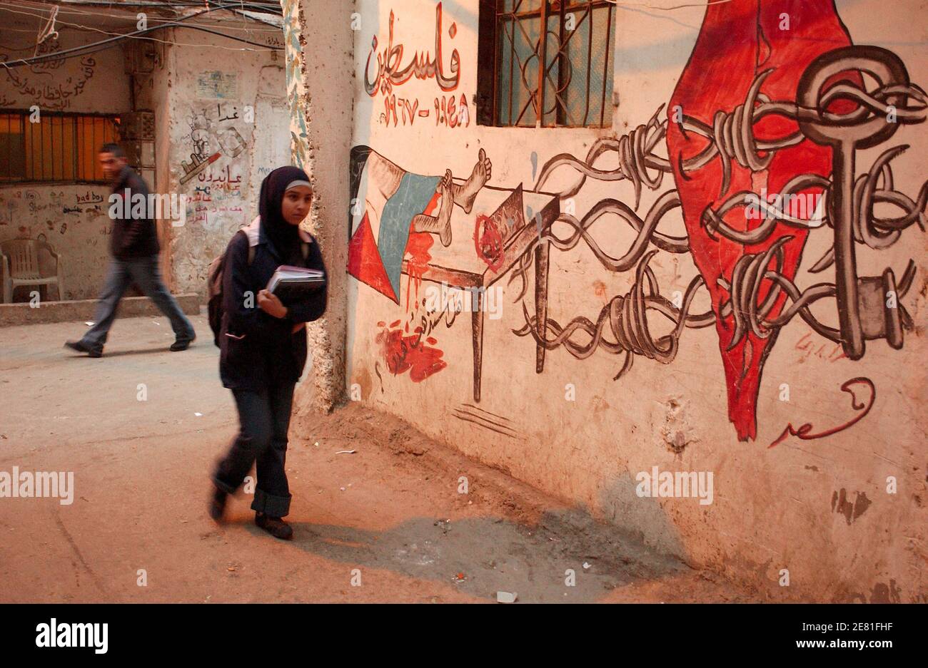 Camp palestinien de Sabra et Shatila le 29 novembre 2006. Ce camp de réfugiés a été créé le 1949 après la première guerre entre Israël et les pays arabes. Il est situé à l'ouest de Beyrouth, au Liban. Photo de Jules Motte/ABACAPRESS.COM Banque D'Images