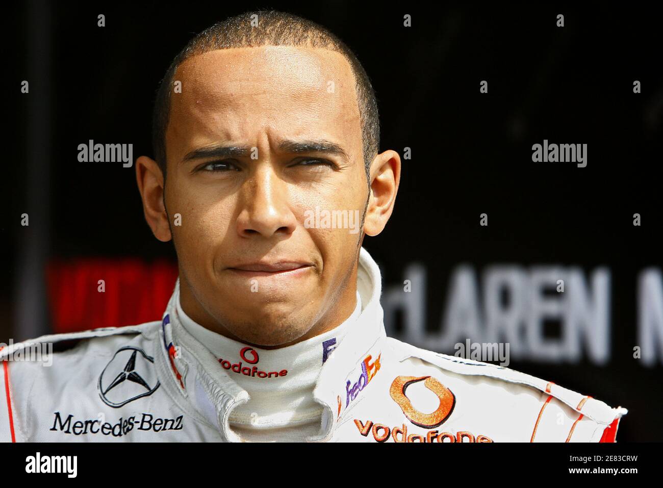 Le conducteur britannique Lewis Hamilton de Vodafone McLaren Mercedes MP4/22 après la séance d'entraînement au Grand Prix de Formule 1 de France, Magny-cours, près de Nevers, France, le 30 juin 2007. Photo de Patrick Bernard/Cameleon/ABACAPRESS.COM Banque D'Images