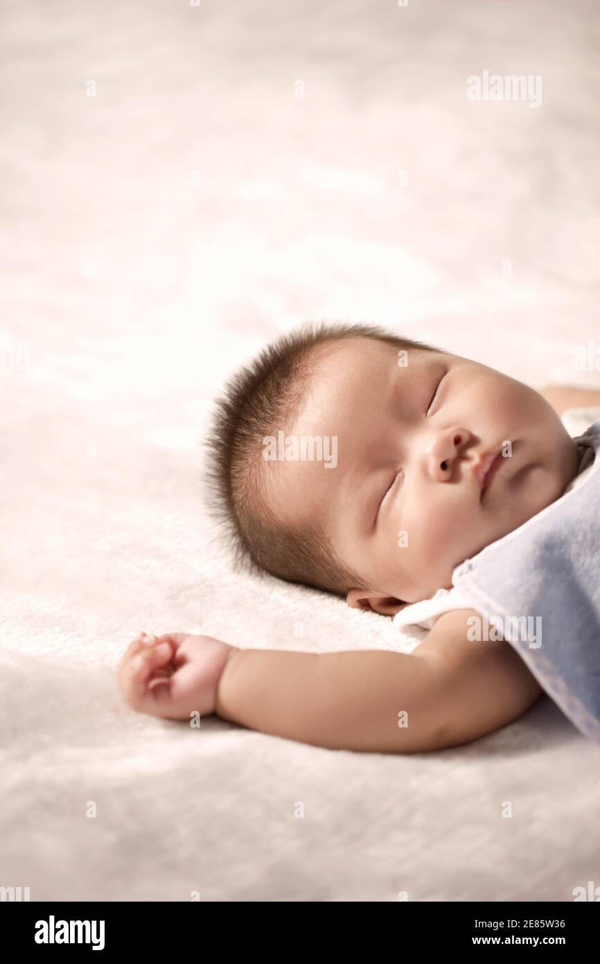 Une jolie photo de haute qualité pour bébé endormi Banque D'Images